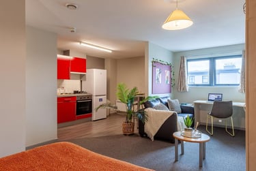 1 bed studio, Crown Street, East Reading, Reading, RG12SE - Image 2